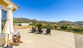 2807 Clanfield St, Acton, CA 93510