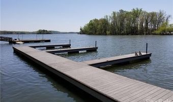 137 Heron Bay Dr 1B, Badin Lake, NC 28127
