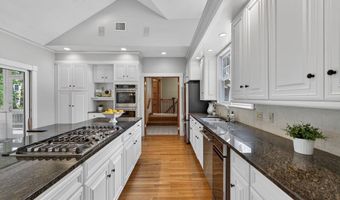 311 S Main St, Andover, MA 01810