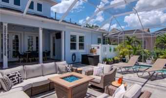 5721 SEA TURTLE Pl, Apollo Beach, FL 33572