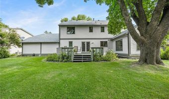 1724 Chatham Ave, Arden Hills, MN 55112