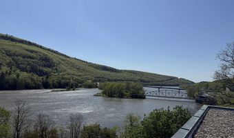 201-205 Main St, Brattleboro, VT 05301