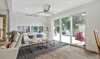 125 ISLAND VIEW Dr, Annapolis, MD 21401