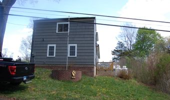 1 Cedar Rd, Danbury, CT 06811