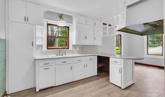 8508 Morgantown Rd, Indianapolis, IN 46217