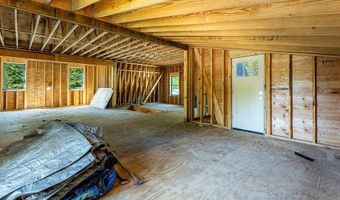 8261 Lake Shore Rd, Angola, NY 14006