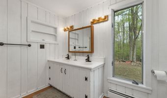 8 Avery Rd, Campton, NH 03223