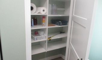 820 Fairhaven Ct, Angola, IN 46703