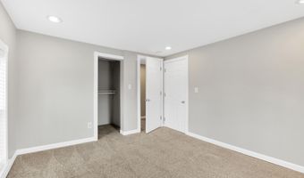 246 W Flint St, Lake Orion, MI 48362