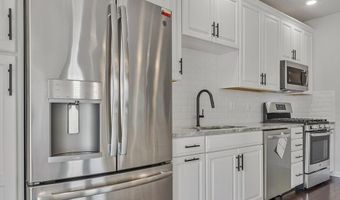23286 SOUTHDOWN MANOR Ter 101, Ashburn, VA 20148