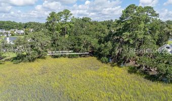 19 Sheridan Rd, Beaufort, SC 29907