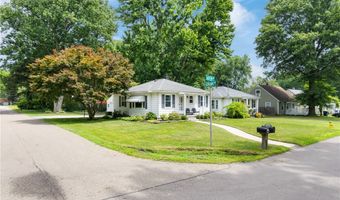 1923 Auten Dr, Akron, OH 44320