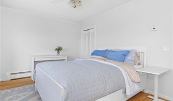 331 Third Beach Rd, Middletown, RI 02842