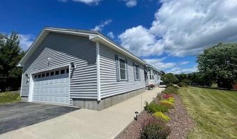 14 Grandview Dr, Berlin, NH 03570