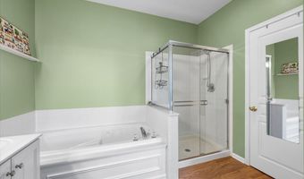 2835 Waterfront Ave, Algonquin, IL 60102