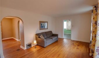 3505 Coronado Dr, Alton, IL 62002