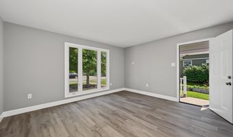 29 Summit Ave, Absecon, NJ 08201