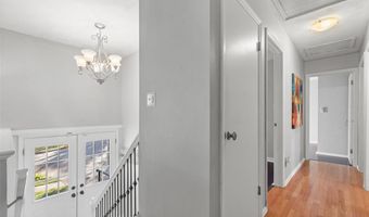 407 Tulsa Ave, Ballwin, MO 63021