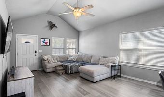 207 N Hubbard St, Alvord, TX 76225