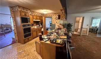 708 11th St, Barling, AR 72923