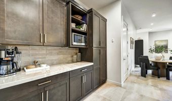 6525 E CAVE CREEK Rd 101, Cave Creek, AZ 85331