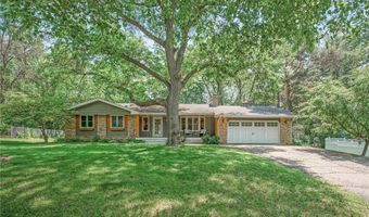 1922 Parkmont Ln, Anoka, MN 55303