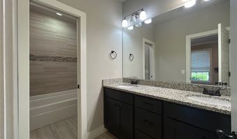 3101 SW Warberry Ave, Bentonville, AR 72713