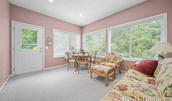 5429 Grand Valley Ct NE, Ada, MI 49301