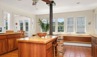 9175 BATESVILLE Rd, Afton, VA 22902