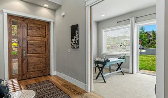 61333 Kindle Rock Loop, Bend, OR 97702