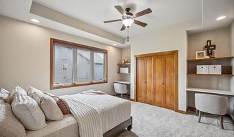 1203 NE 47th St, Ankeny, IA 50021