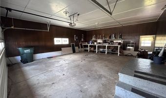 8300 Bear Rd SE, Amsterdam, OH 43903