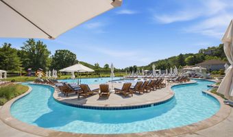 1836 FAIRWAY Dr 213, Basye, VA 22810