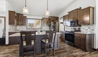 2660 W FALLEN OAK Dr, Appleton, WI 54913