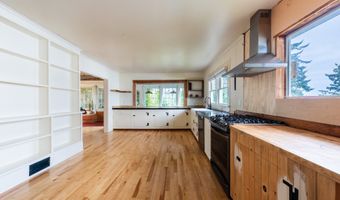 729 ERIE Ave, Astoria, OR 97103