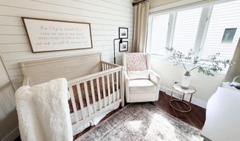 2626 SE 13th Ave, Aberdeen, SD 57401