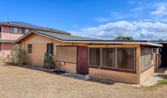 588 POHAKU St, Kahului, HI 96732
