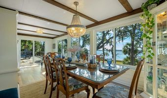 680 Alligator Dr, Alligator Point, FL 32346