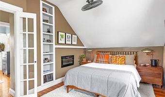 5 Dennis Ave, Cranston, RI 02905