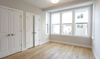 31 Orleans St Unit 303, Boston, MA 02128