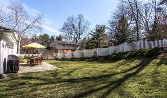 7510 SHADYWOOD Rd, Bethesda, MD 20817