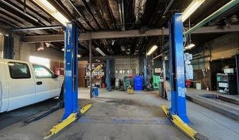 255 State St, Bristol, RI 02809