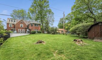 705 Overlook Dr, Alliance, OH 44601