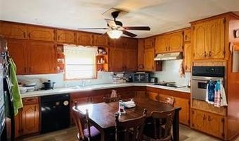 306 N Cherokee St, Beggs, OK 74421