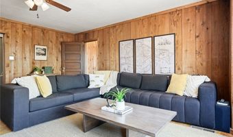 10821 Los Jordans, Agua Dulce, CA 91390
