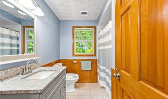 24 Poppy Hill Dr, Johnston, RI 02919
