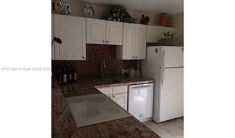 3475 N Country Club Dr 514, Aventura, FL 33180