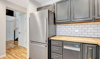 10620 Commodore Dr, Anchorage, AK 99507