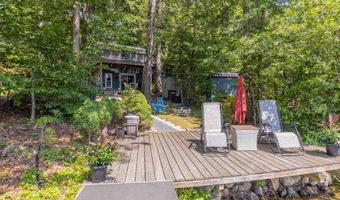 30 S Shore Dr, Barnstead, NH 03225