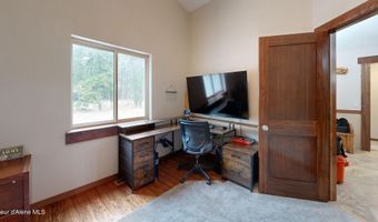10570 E FAR CRY Rd, Athol, ID 83801